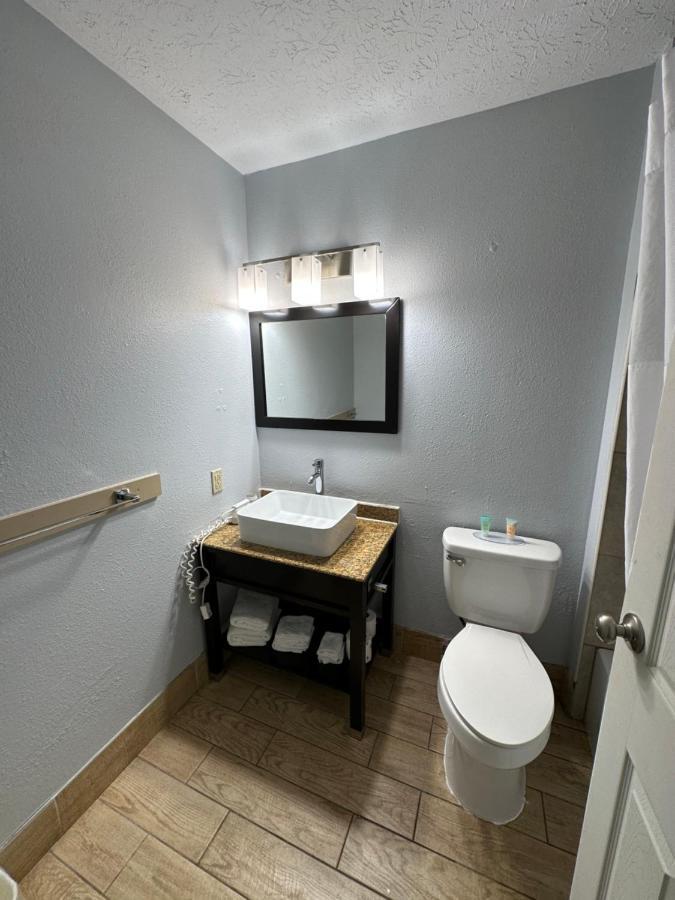 I65 Studio Suites Скоттсберг Экстерьер фото