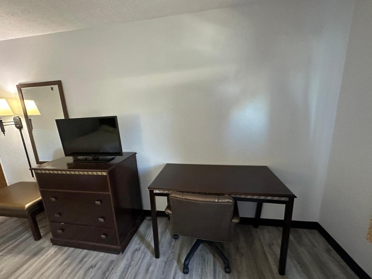 I65 Studio Suites Скоттсберг Экстерьер фото
